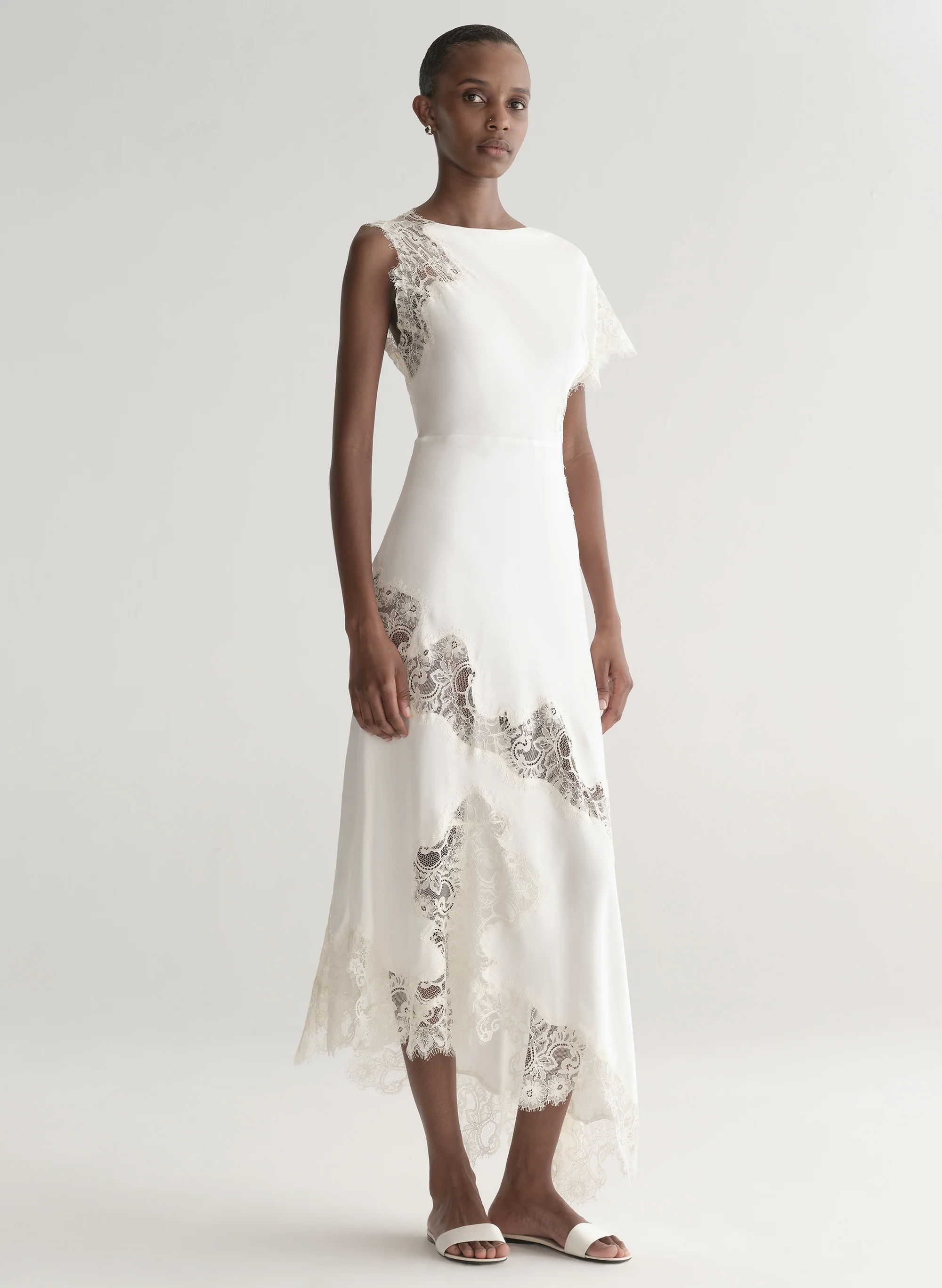 Alessia Textured Satin and Lace Maxi Dress - Image 3