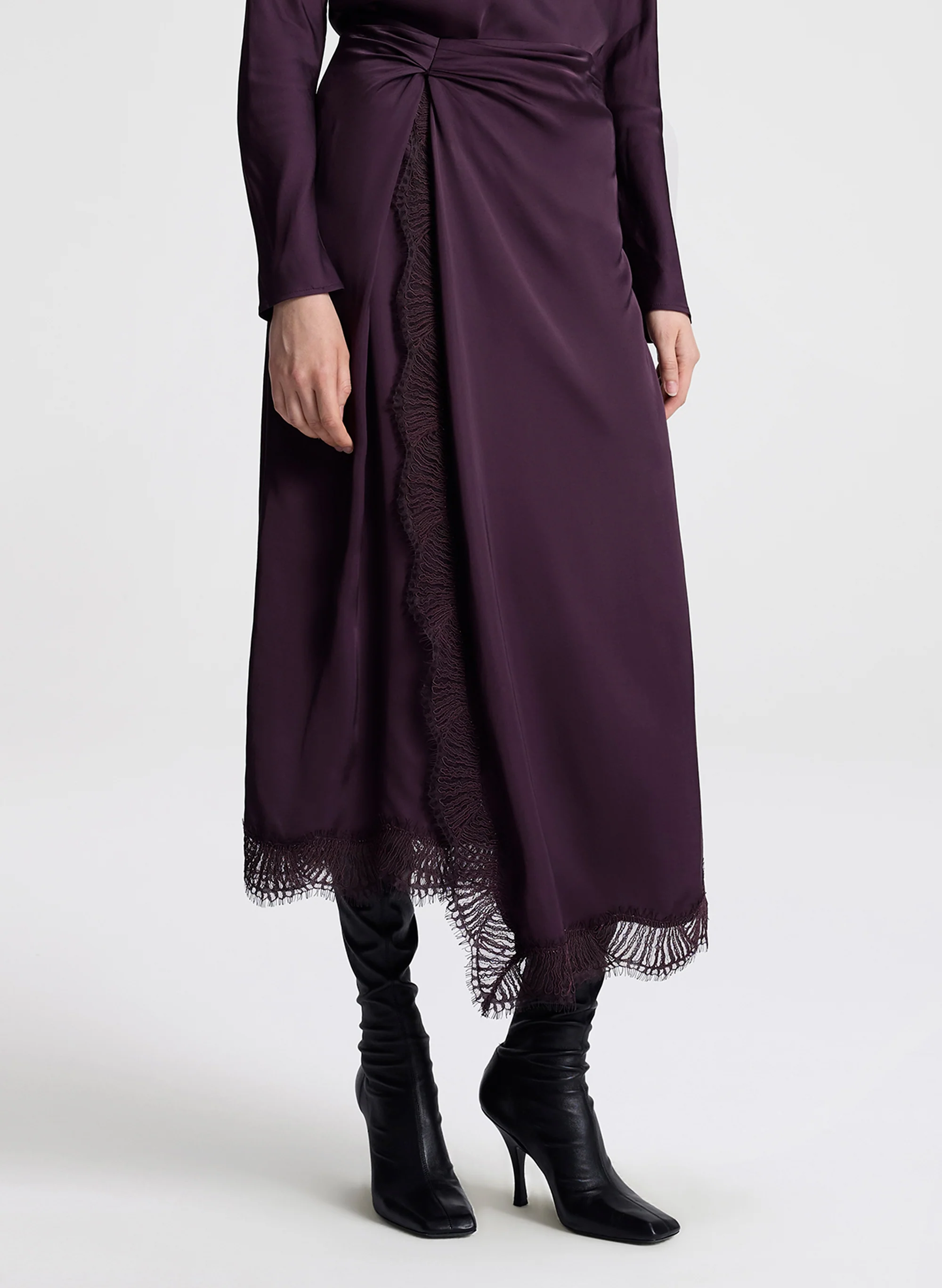 Bella Satin and Lace Midi Skirt - Image 3