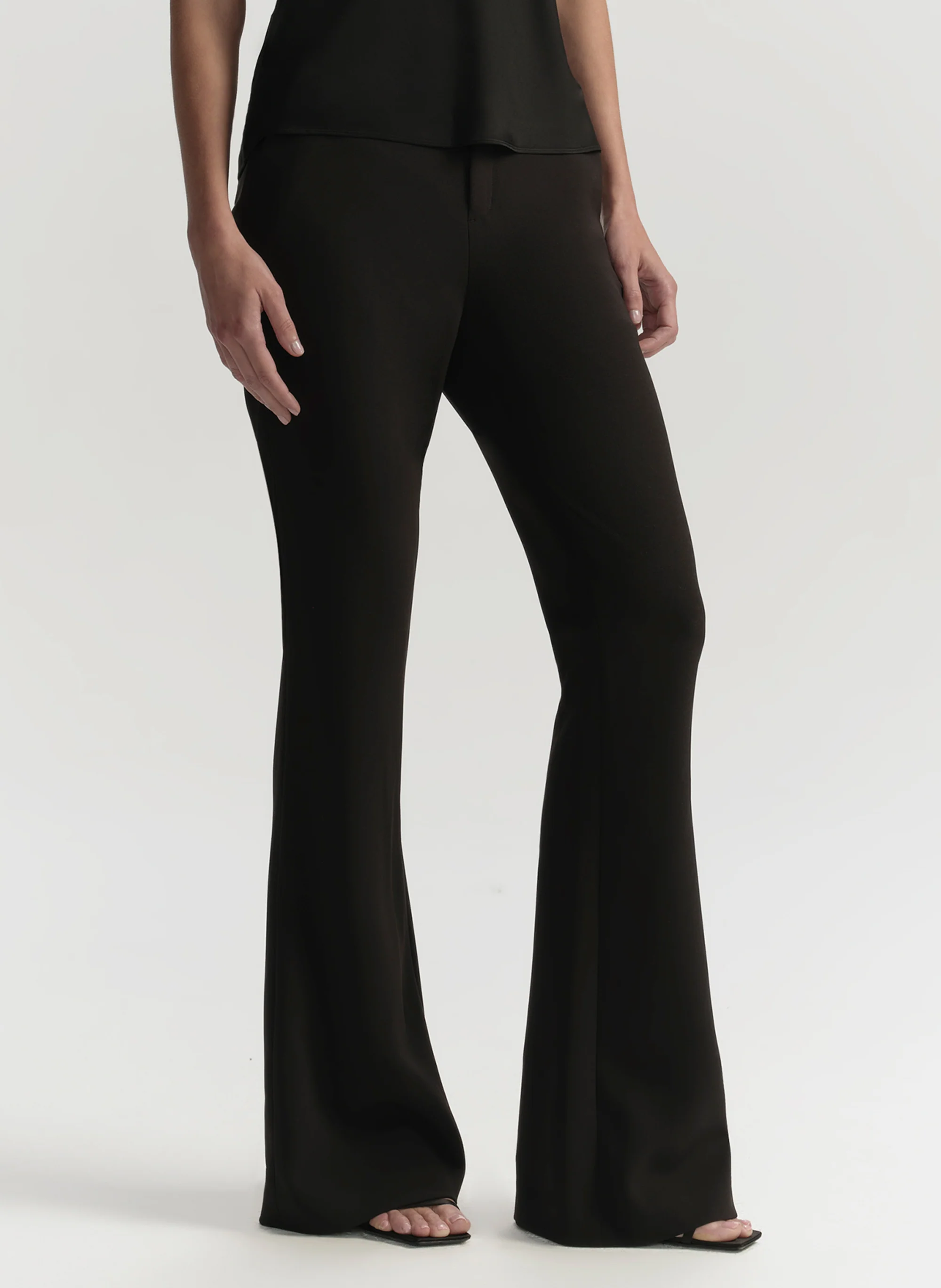Sophie Stretch Pant - Image 3
